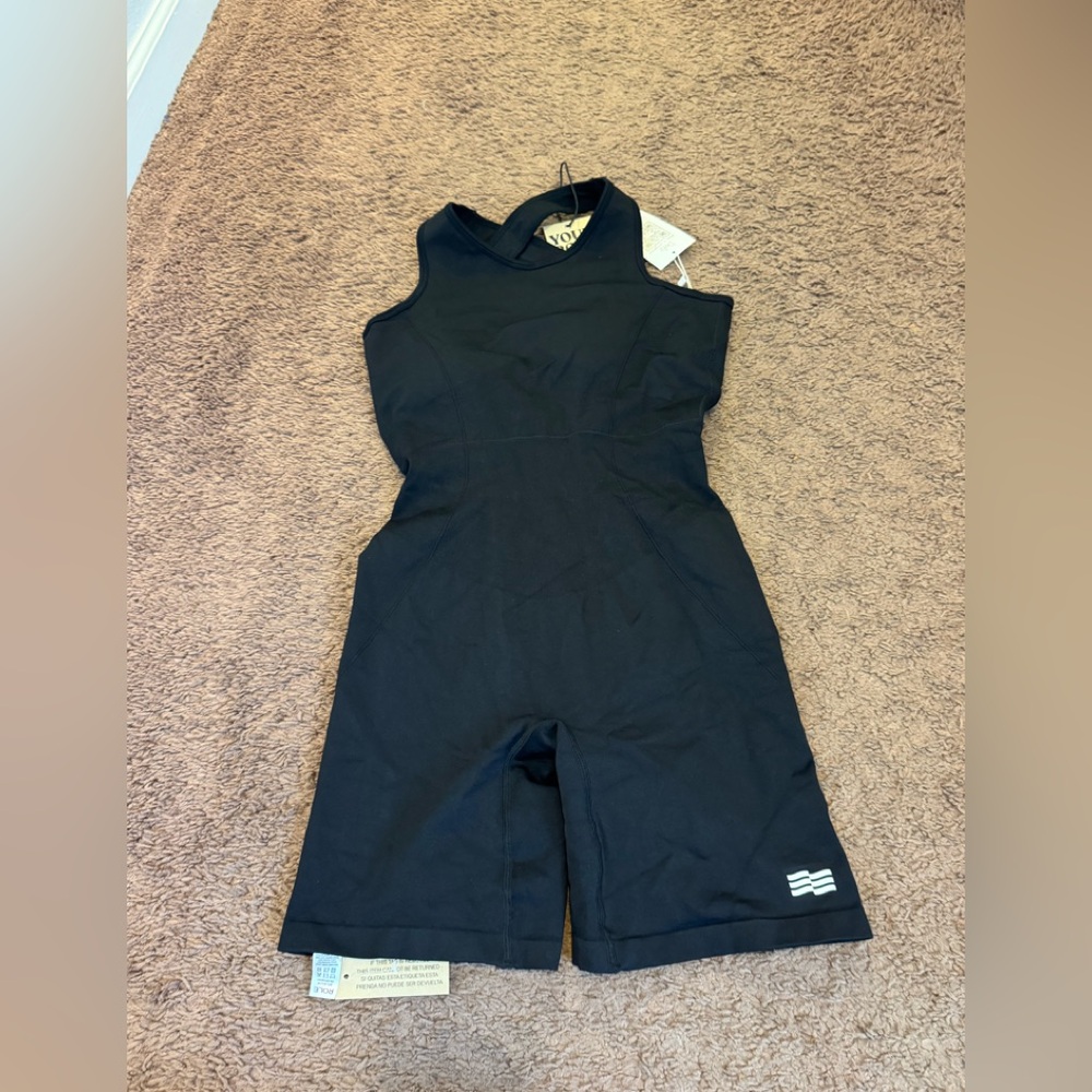 2 FOR $20 DEFY Role Clothing Scrunch Butt Romper OnePiece Lounge M NEW $50